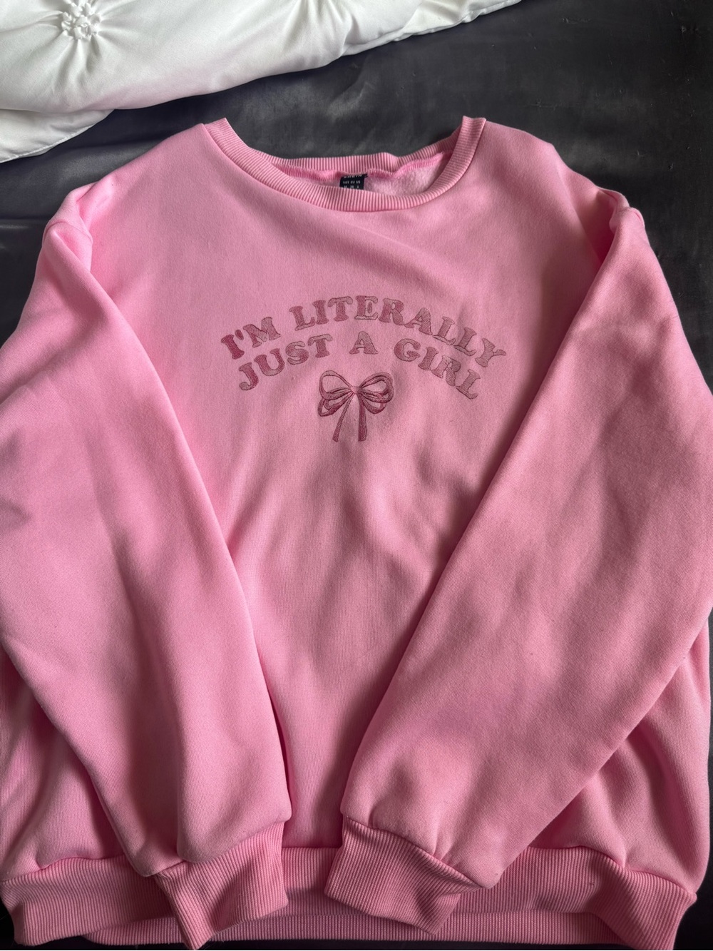 CREWNECK
